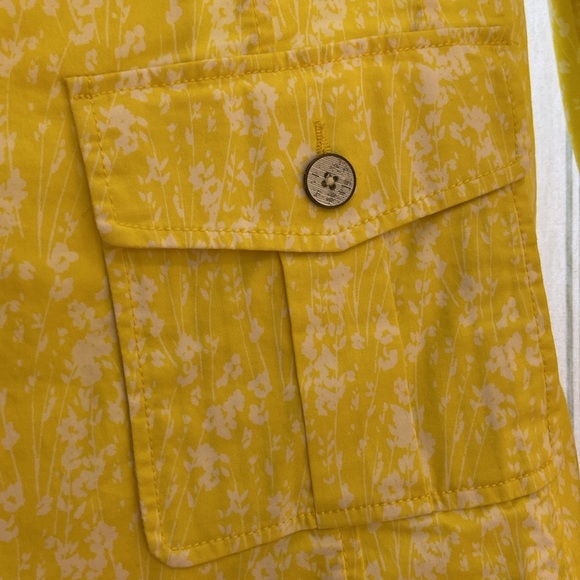 Fun and bright CABI jacket excellent condition - Picture 4 of 7